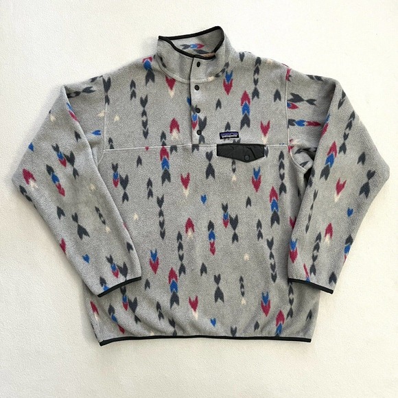 Patagonia Jackets & Blazers - Patagonia Synchilla Snap T Fleece Pullover Wish Tails Gray Arrow Print 25455 XL